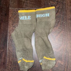 Mothers Mile High Green Socks